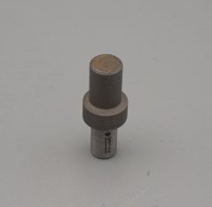 Vícezrnné diamantové orovnávače - agregáty Typ A 2,00ct s válcovou stopkou 7/6x25 zrno:D91 (prachový)