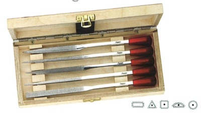 Sada diamantových pilníků v dřevěné krabičce HESON S 215/5H - Zrnitost: D126 K